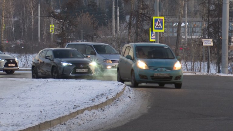 Новые правила авторизации на сайтах, маркировка безалкогольных напитков и другие новшества декабря